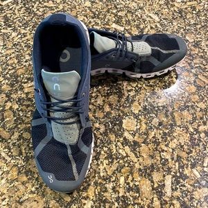 On Running Clouds Men’s Size 14